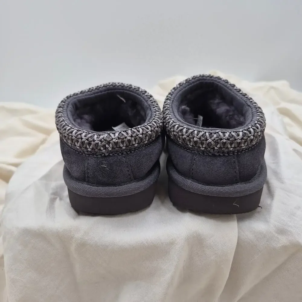 UGG Tasman II Slipper dark grey embroidered braid kids US Size 8